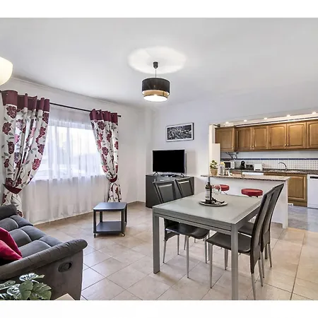 Manelito House - Sunny Way By Interhome 公寓 *